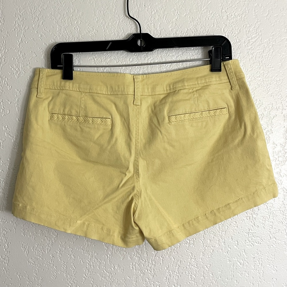 Market & Spruce Madison Mid Rise Chino Short - Stitch Fix - Size 6 EUC - Picture 2 of 6